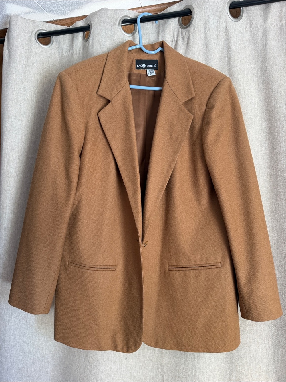 Sag Harbor Women’s Camel/Tan Single-Breasted Blazer